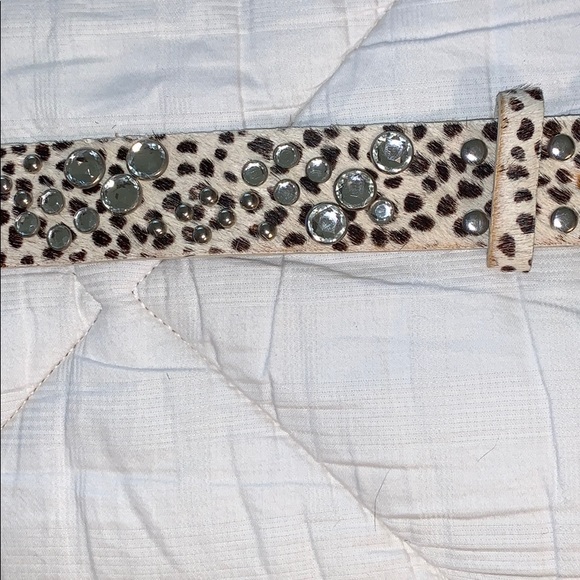Cara Cowhide Belt Size M - Picture 4 of 7